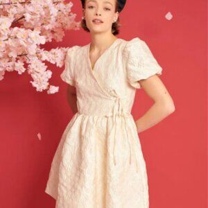 LILITH JACQUARD WRAP DRESS - WHIPPED CREAM